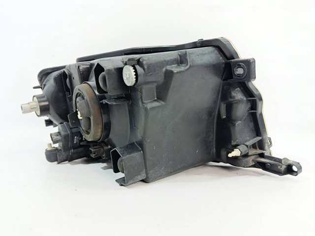 MR586045 Фара левая купить Черновцы