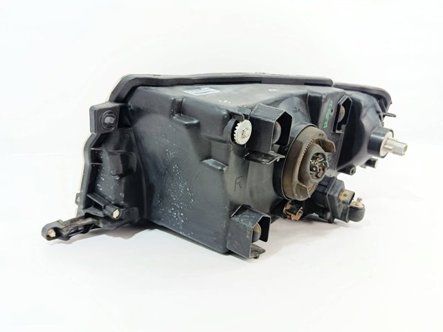 MITSUBISHI MR586046 Фара правая в наличии Полтава