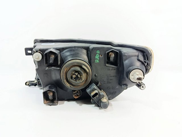 MR586046 MITSUBISHI Правая фара купить в Николаев