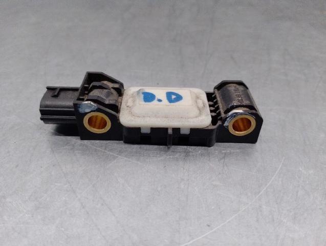 MR587419 MITSUBISHI Датчик удара купить в Одесса