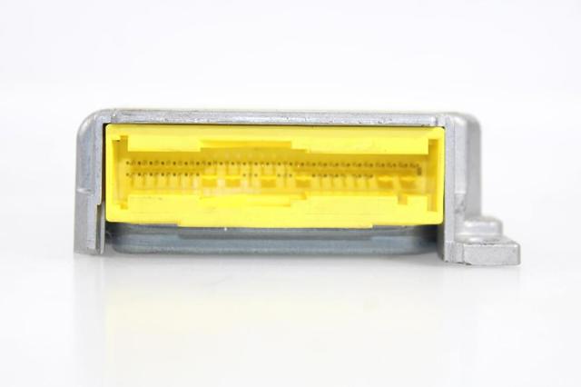 MITSUBISHI MR587757 в наличии Хмельницкий