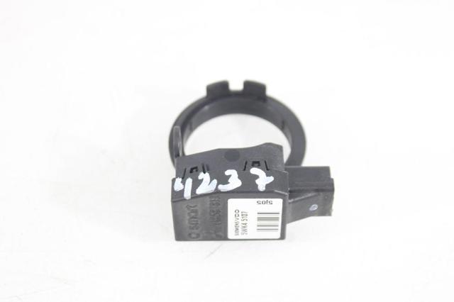 MITSUBISHI MR587813 в наличии Ирпень