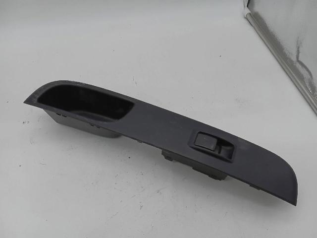 MR587955 Кнопочный блок управления стеклоподъемником передний правый купить Павлоград