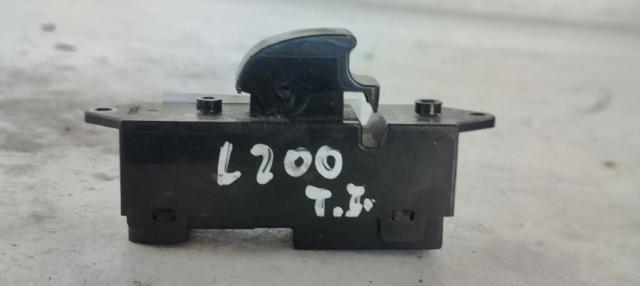 MITSUBISHI MR587957 в наличии Украина
