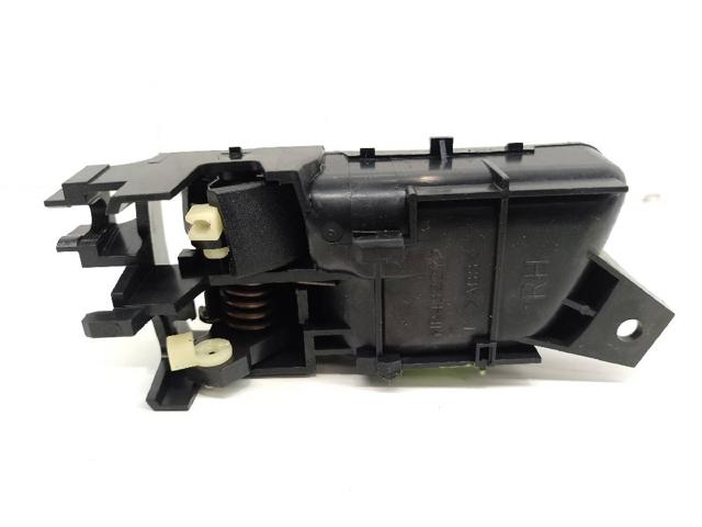 MITSUBISHI MR604136 Ручка двери правой внутренняя передняя/задняя в наличии Чернигов