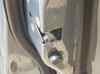 Fecho da porta dianteira esquerda MR911383 MITSUBISHI