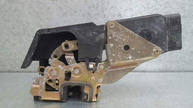 MR914401 MITSUBISHI Замок двери задней левой купить в Ужгород