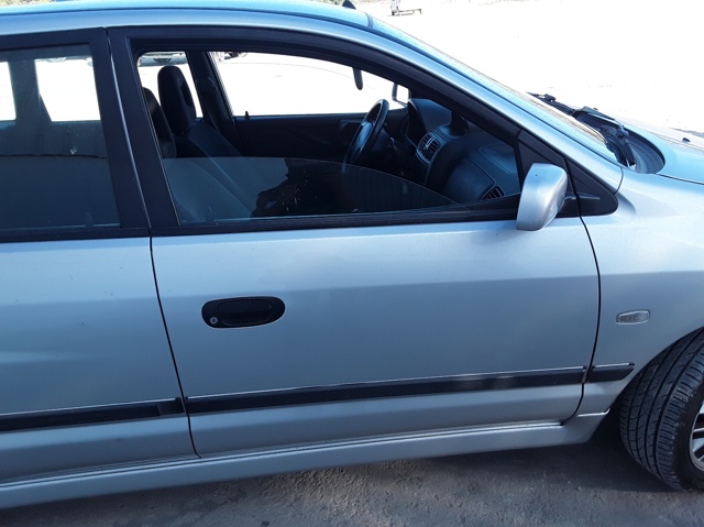MITSUBISHI MR954410 Дверь передняя правая в наличии Киев