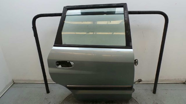 Porta traseira direita para Mitsubishi Space Star Limousine 1.9 Di-D (DG4A) F9Q1 MR954412