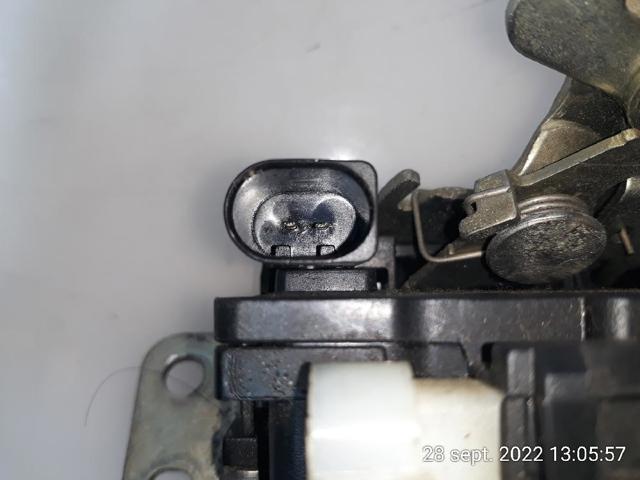 Fecho de tampa de porta-malas (de 3ª/5ª porta traseira) Mitsubishi Colt 6 Z3A