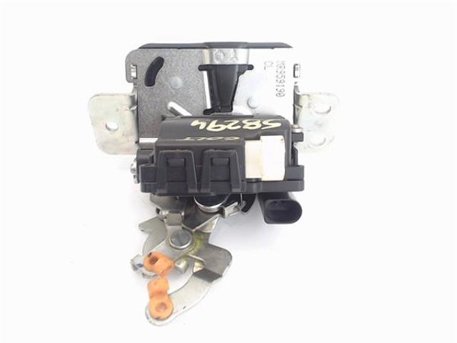 Fecho de tampa de porta-malas (de 3ª/5ª porta traseira) Mitsubishi Colt 6 Z3A