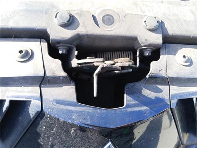 Fecho da capota Mitsubishi Colt 6 Z3A