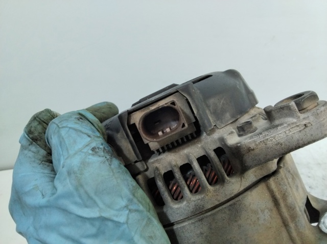 HYUNDAI MS1042118840 Генератор в наличии Хмельницкий