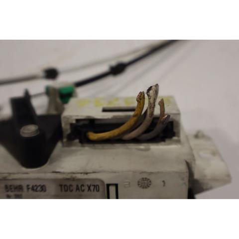 RENAULT N2385001 в наличии Запорожье