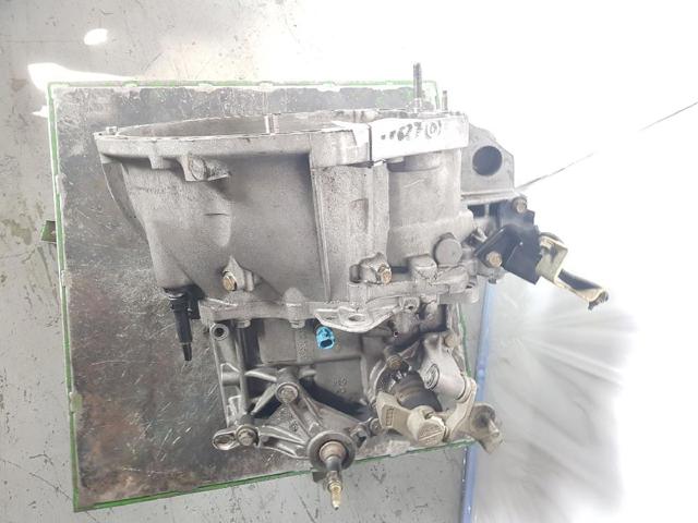 ND0102 NISSAN КПП в сборе (механическая коробка передач) купить в Ужгород