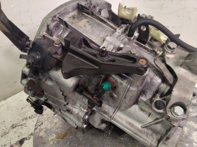 ND4001 RENAULT КПП купить в Киев