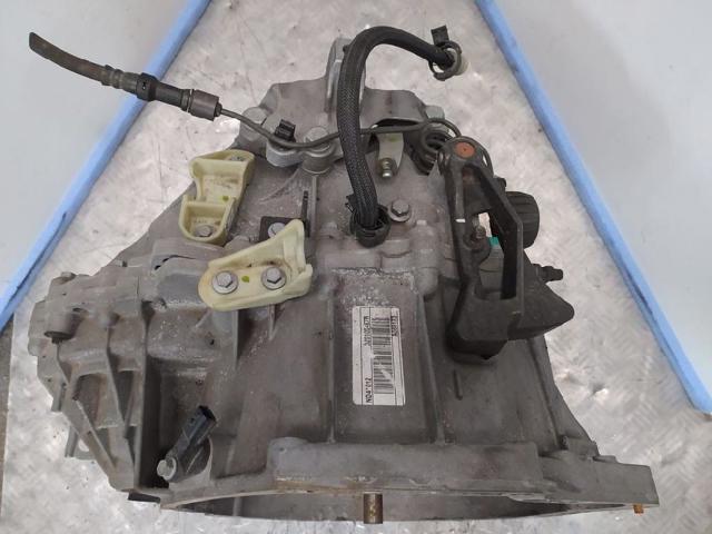 RENAULT ND4012 в наличии Ровно