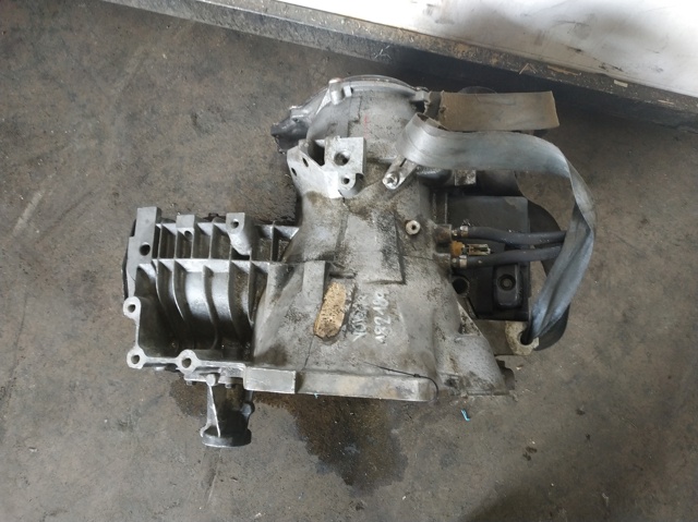 CHRYSLER P04800319AA КПП в сборе (механическая коробка передач) в наличии Чернигов