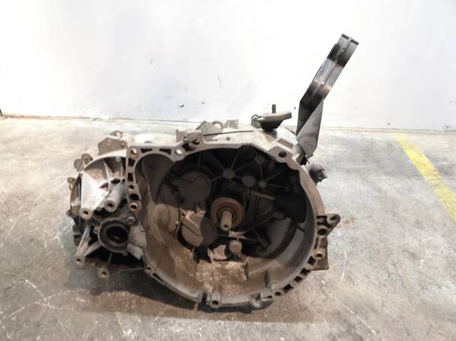 VOLVO P30616141 КПП в наличии Тернополь