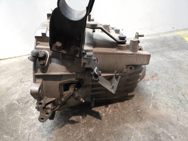 P30616141 VOLVO КПП в сборе (механическая коробка передач) купить в Львов