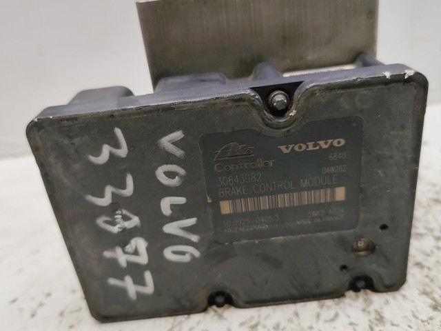 VOLVO P30643979 в наличии Полтава