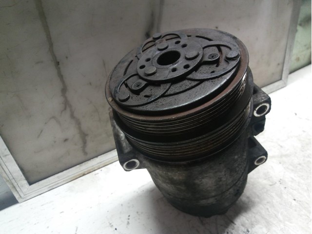 Compressor de ar condicionado para Volvo S40 Saloon (MS) (2004-2012) 1.6 D Kinetic D4164T P30761390