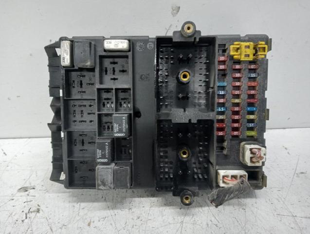 P56038406AM CHRYSLER Блок предохранителей купить в Винница