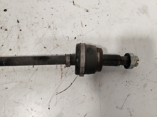 P68287864AB CHRYSLER Полуось задняя купить в Николаев