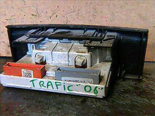 P8200028364 RENAULT Дисплей многофункциональный купить в Ирпень