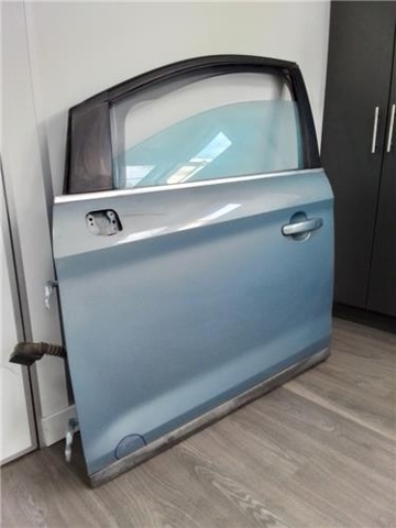 Porta dianteira esquerda Ford Kuga 1 CBV