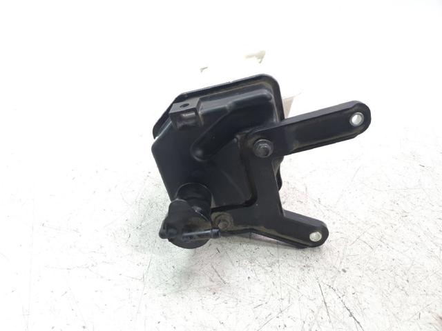 MAZDA PAF115351 Бачок системы охлаждения в наличии Киев