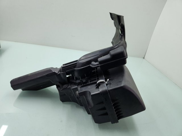 PE01133AY MAZDA Корпус воздушного фильтра, нижняя часть купить в Ужгород