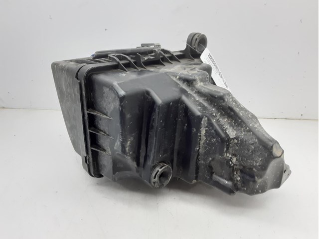 Caixa de filtro de ar, parte inferior PE01133AY Mazda