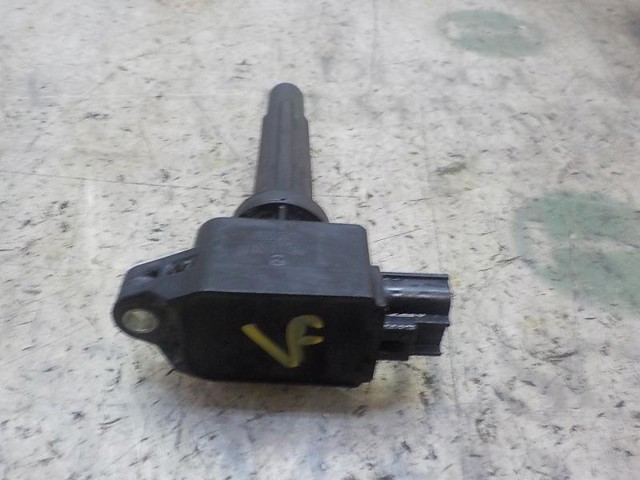 Bobina de ignição PE0118100 MAZDA