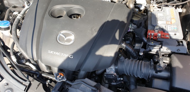 Motor de arranque para Mazda 3 Sedan 3 Saloon (BP) / 0,19 - ... Hf PE0718400