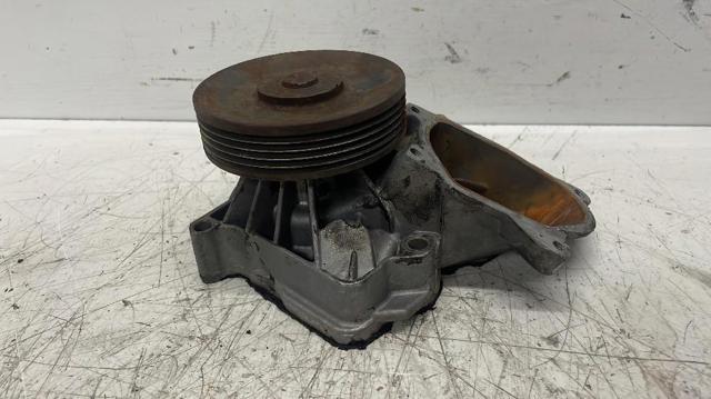 LAND ROVER PEB102470L Помпа водяная (насос) охлаждения в наличии Каменское