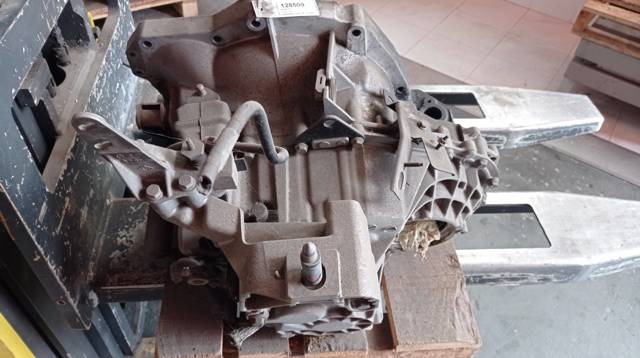 PK1AA069 RENAULT КПП в сборе (механическая коробка передач) купить в Тернополь