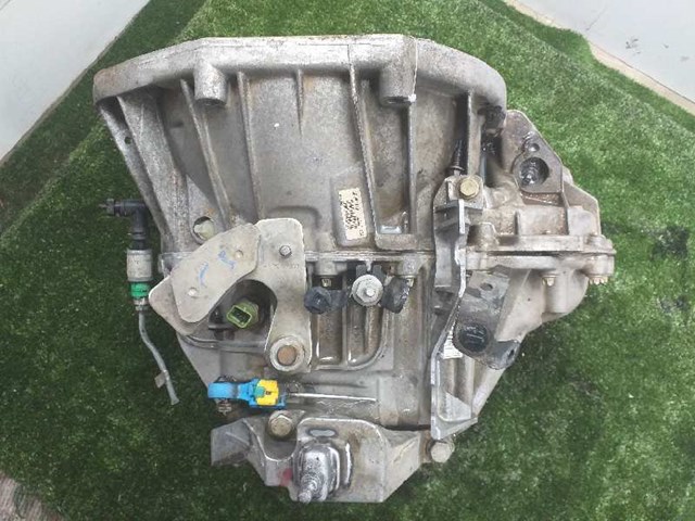 RENAULT PK4001 КПП в сборе (механическая коробка передач) в наличии Украина