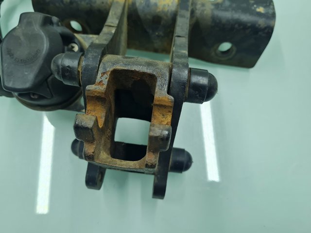 TOYOTA PZ408J055800 Фаркоп (шар) прицепного устройства в наличии Житомир