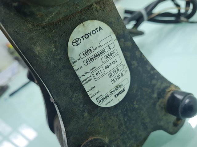 TOYOTA PZ408J055800 Фаркоп в наличии Черкассы