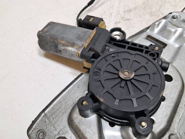Q0002691V003000000 MERCEDES Механизм стеклоподъемника двери передней левой купить в Киев