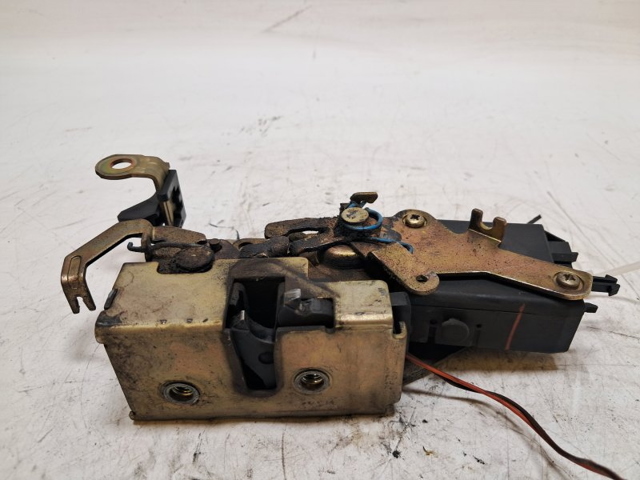 Q0002855V009000000 MERCEDES купить в Запорожье