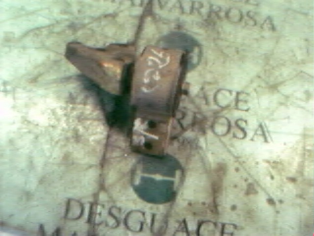 Coxim (suporte) dianteiro de motor Q0003077V010000000 MERCEDES