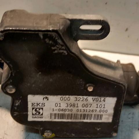 MERCEDES 0003226V016 Цилиндр сцепления рабочий в наличии Хмельницкий