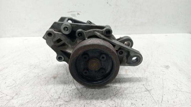 MERCEDES Q0004681V002000000 Помпа водяная (насос) охлаждения в наличии Украина