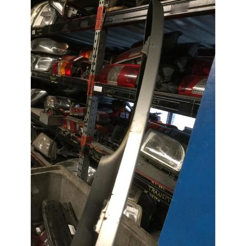 MERCEDES Q0007209V001C26L00 Решетка радиатора в наличии Павлоград