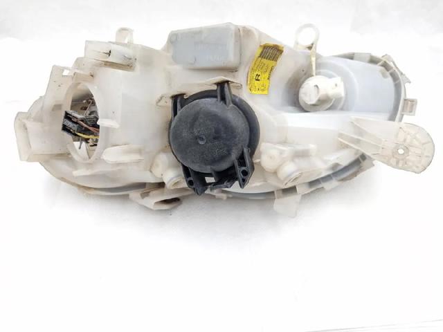 MERCEDES Q0013466V003000000 Правая фара в наличии Харьков