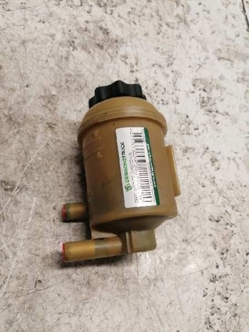 LAND ROVER QFX100251 Бачок ГУР в наличии Ужгород