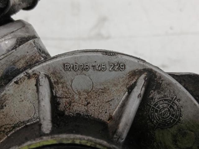 VAG R038145229 Насос вакуумный в наличии Запорожье
