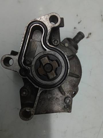 R038145229 VAG Вакуумный насос купить в Черкассы